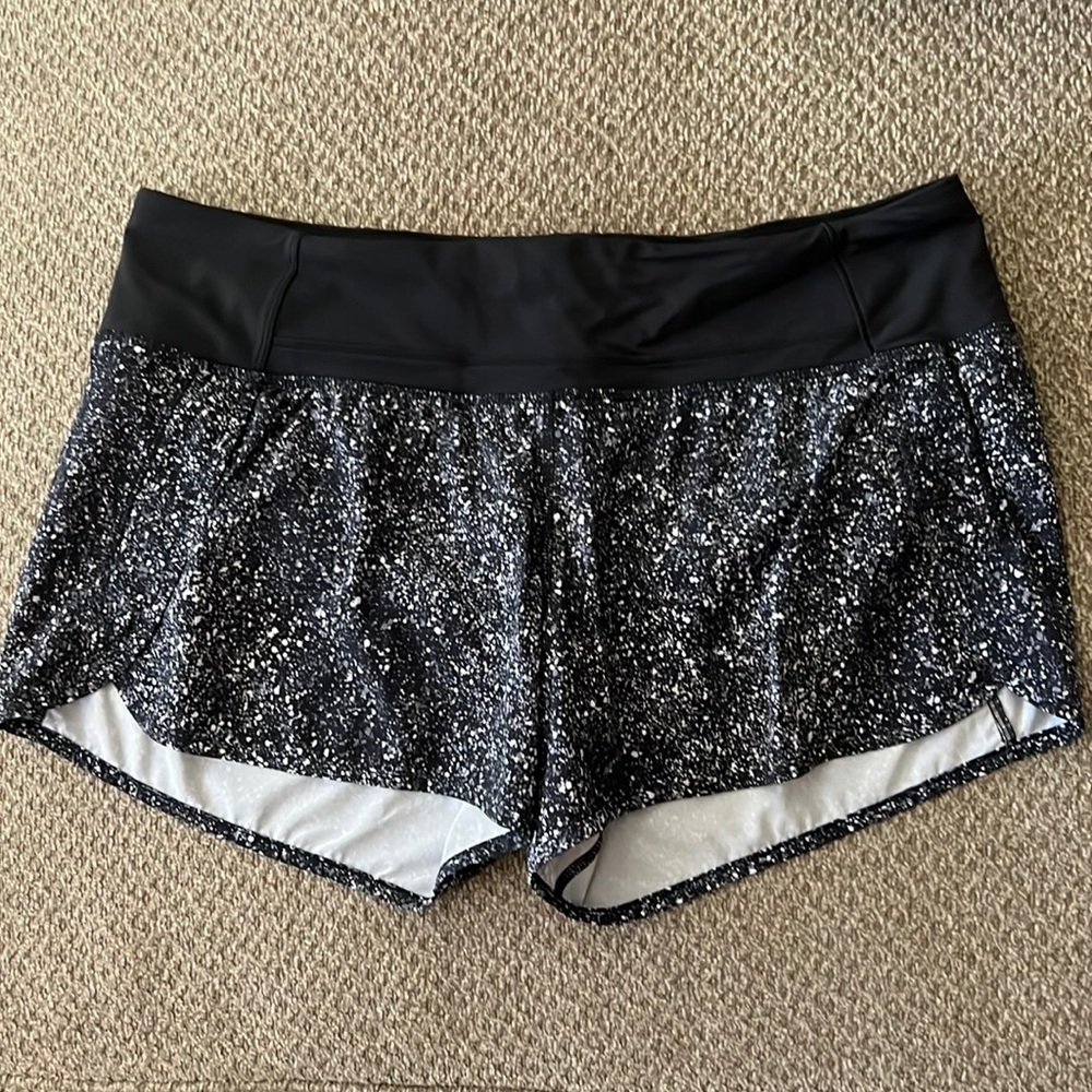 Size 10 lululemon shorts 4 inch inseam